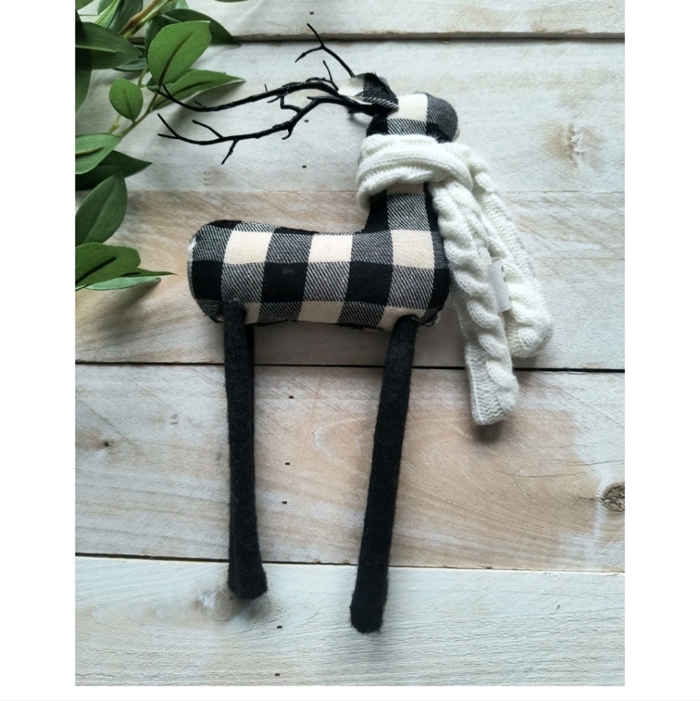 Black White Buffalo Plaid Reindeer Christmas Table Decor 10.5"